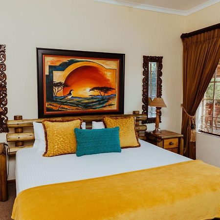 Boubou Bed And Breakfast 勒斯滕堡 外观 照片